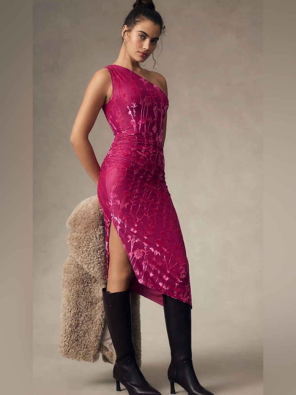 NEW HUTCH One-shoulder Ruched Velvet Dress In Pink XS